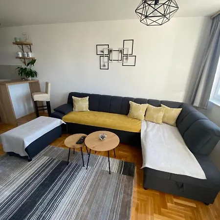 Centar 19 Lukavica